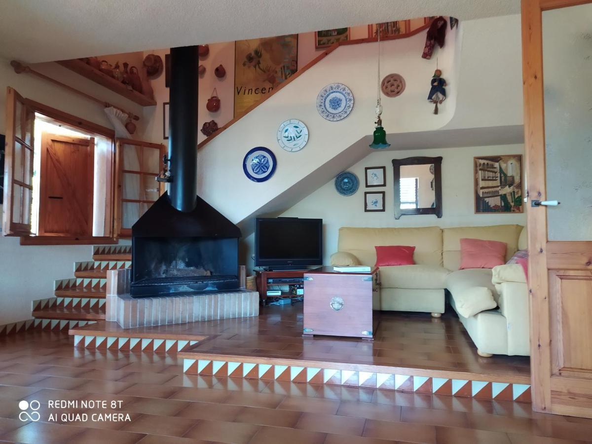 Vallgorguina Chalet Entre Parques Naturales מראה חיצוני תמונה
