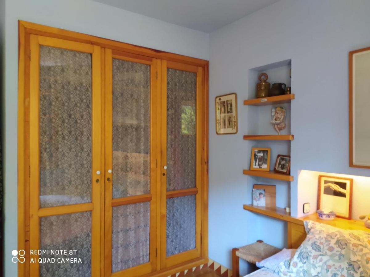 Vallgorguina Chalet Entre Parques Naturales מראה חיצוני תמונה