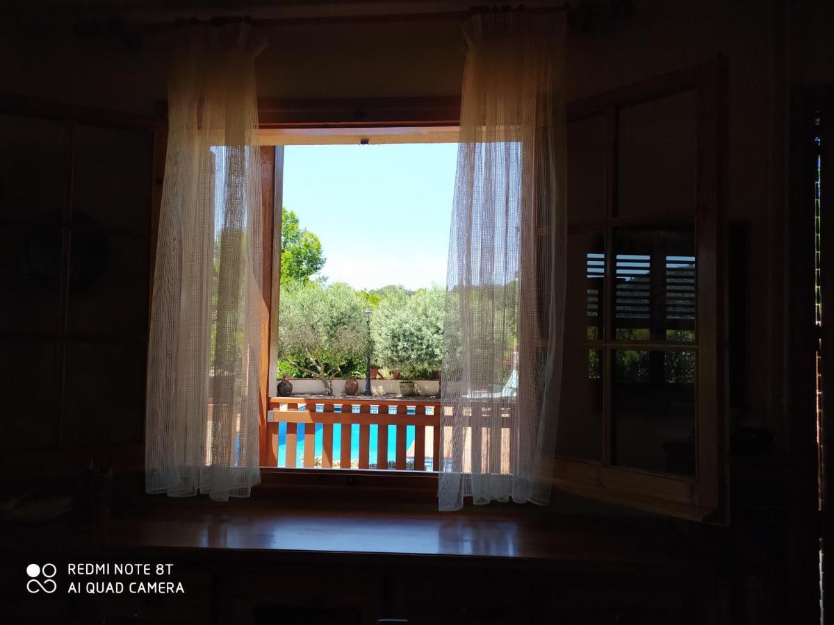 Vallgorguina Chalet Entre Parques Naturales מראה חיצוני תמונה