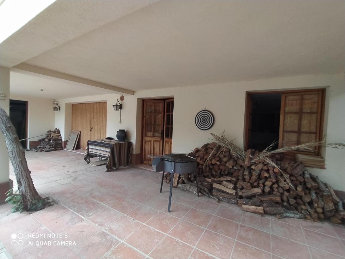 Vallgorguina Chalet Entre Parques Naturales מראה חיצוני תמונה
